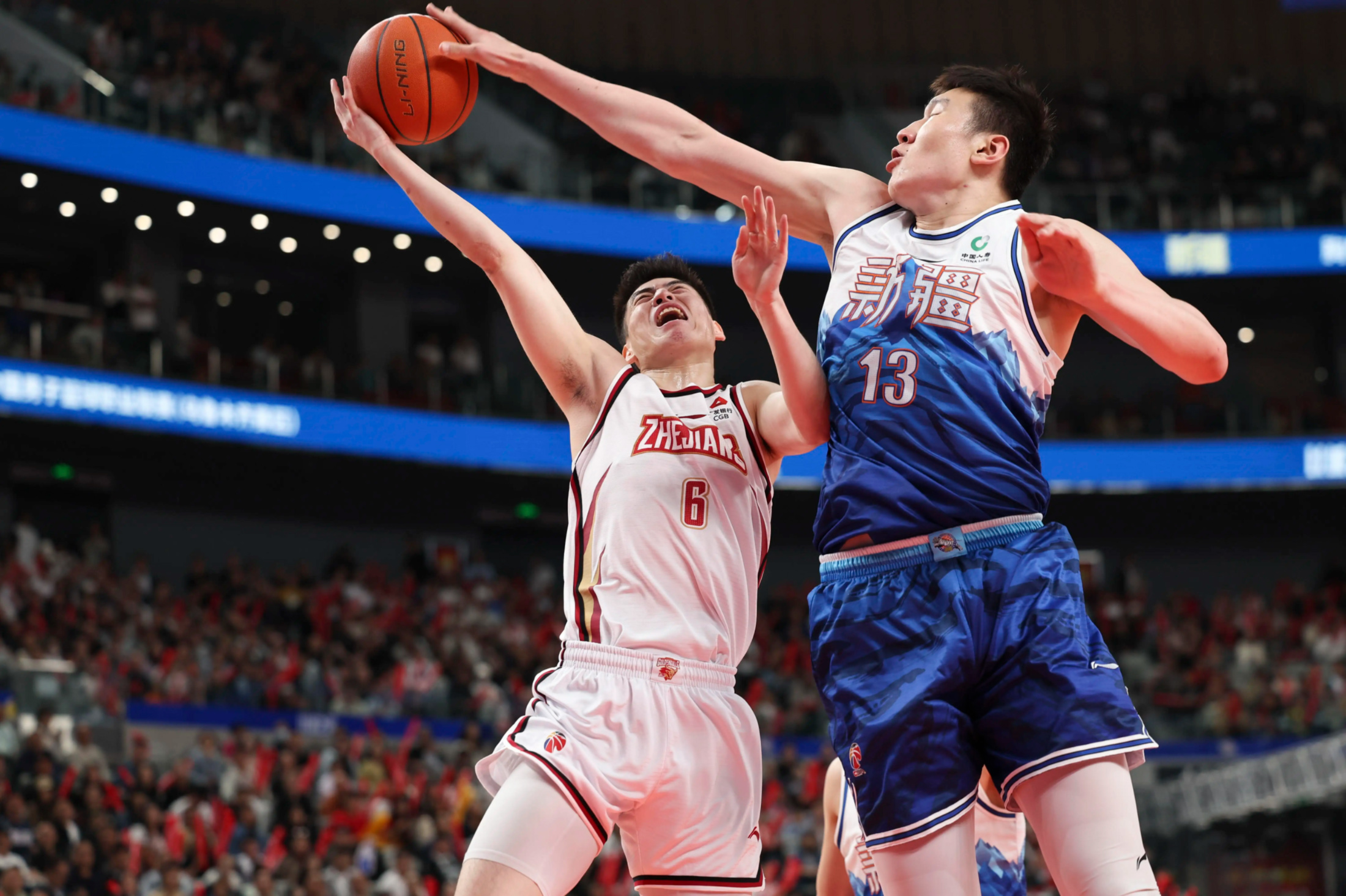 多米棋牌-比喻技高一筹优势明显的词语是什么